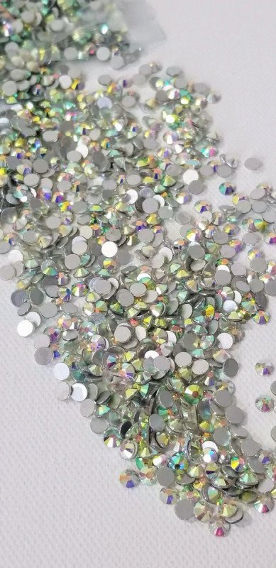 Perle Vanessa Crystal Eized Nail SS6- 720 Pcs